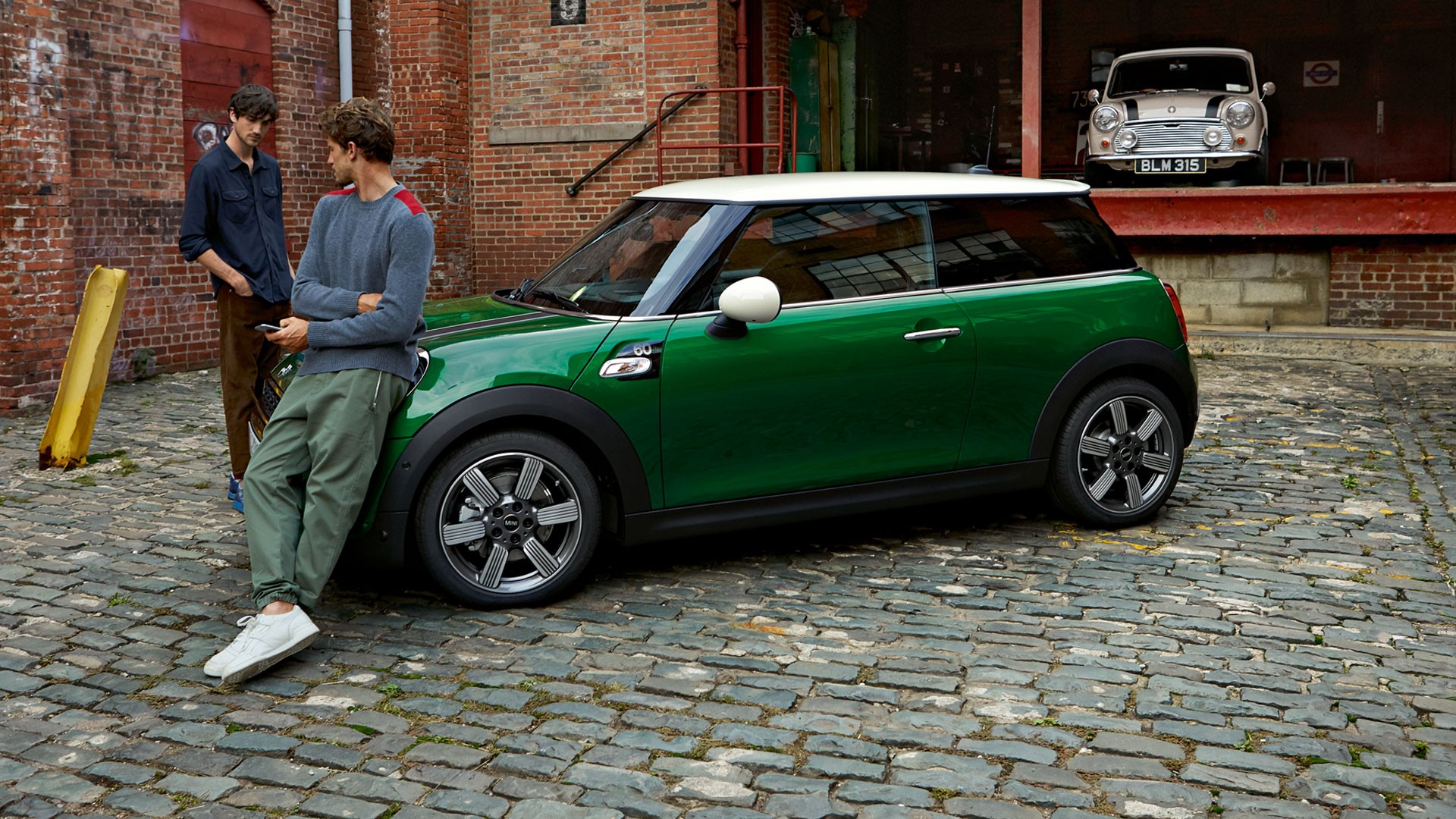 Experience Your Mini